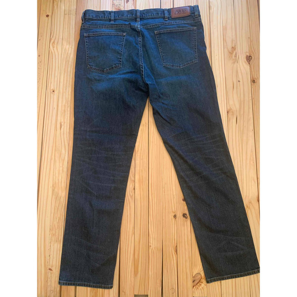 Jos A Bank 1905 jeans - like new - 40W 32L - Picture 5 of 11